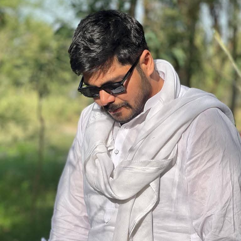 Muhammad Abrar Latif 