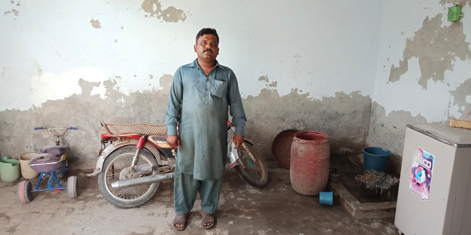 Motorcycle Engine Oil.