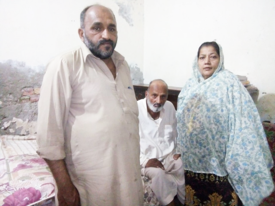 Electronics Service Store