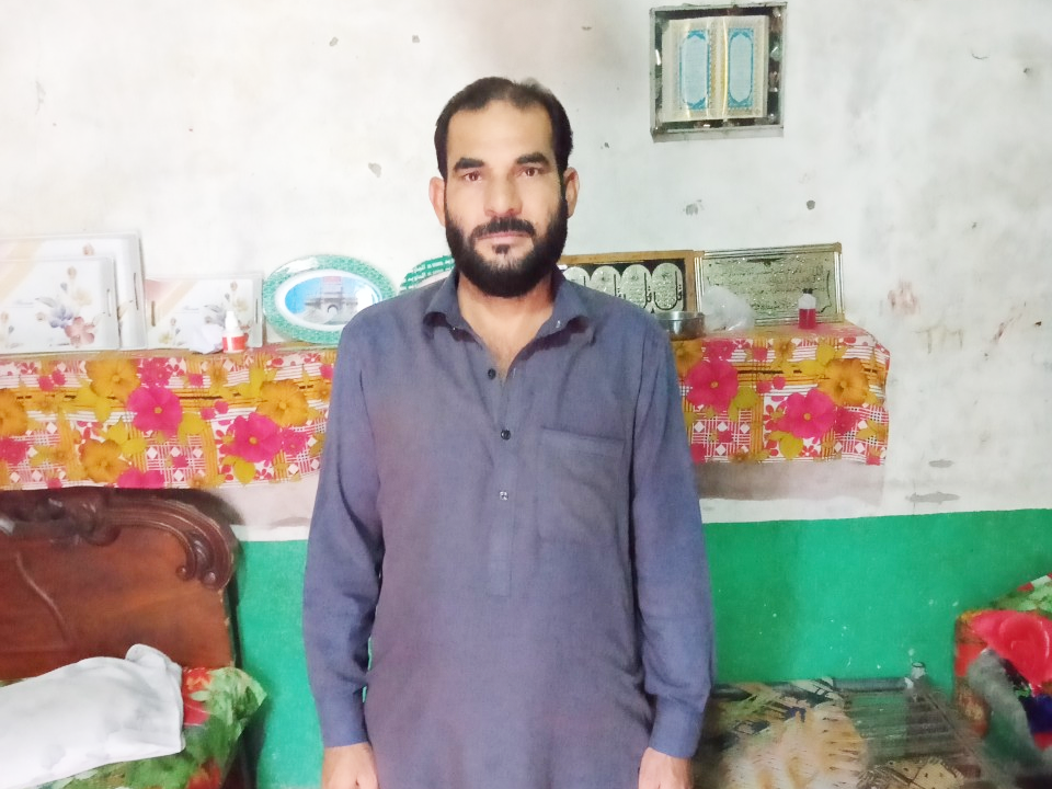 Hand Molding Machine 