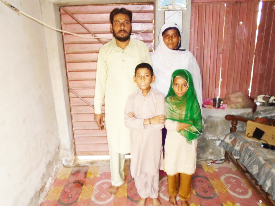 Yarn Knitting (Waan Bunai)