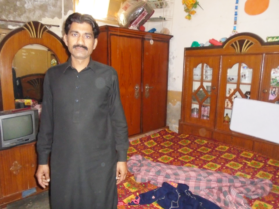 Yarn Knitting (Waan Bunai)