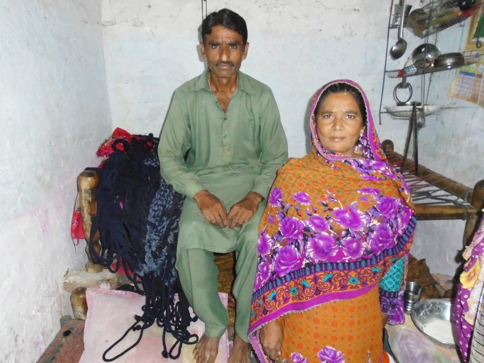 Yarn Knitting (Waan Bunai)