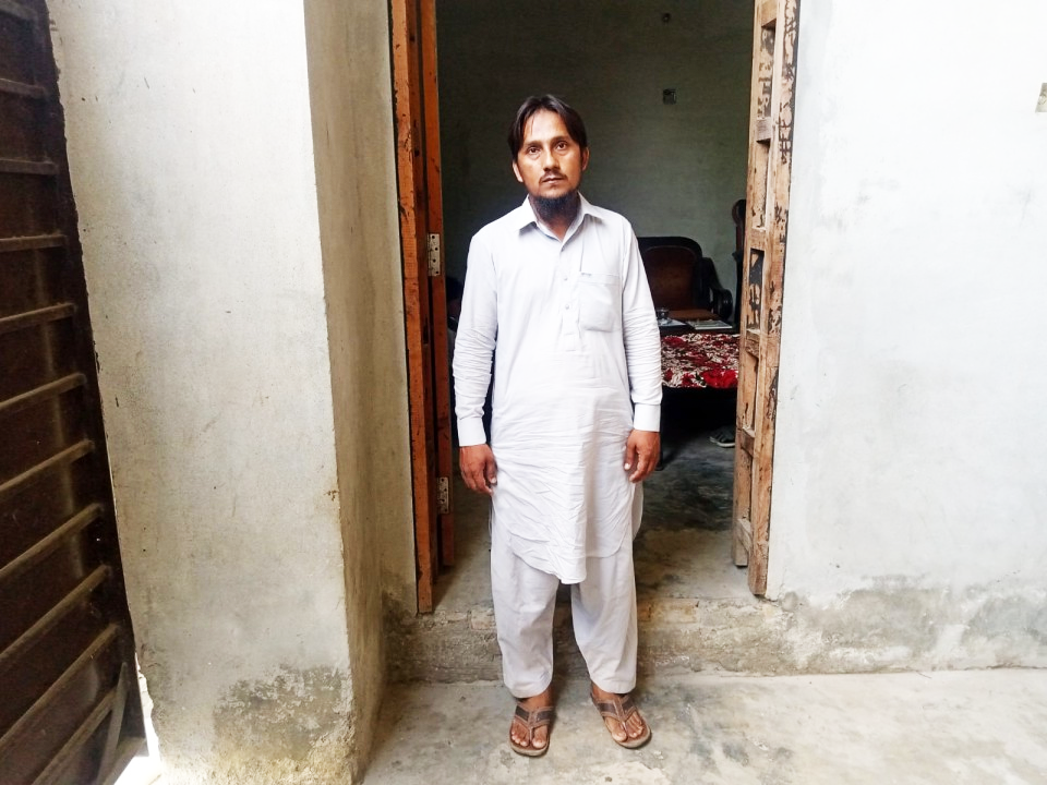 Grocery Item Salesman