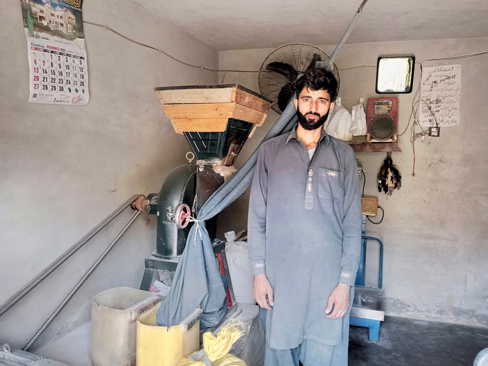 Mini Flour Grinding Shop