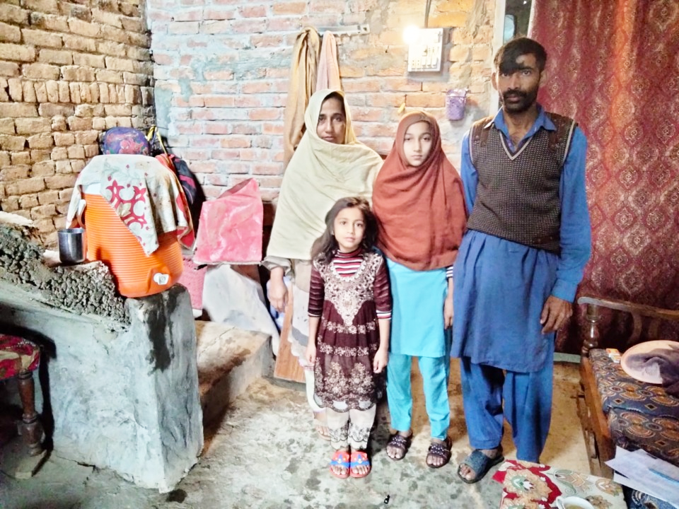 Mustard oil Grinding