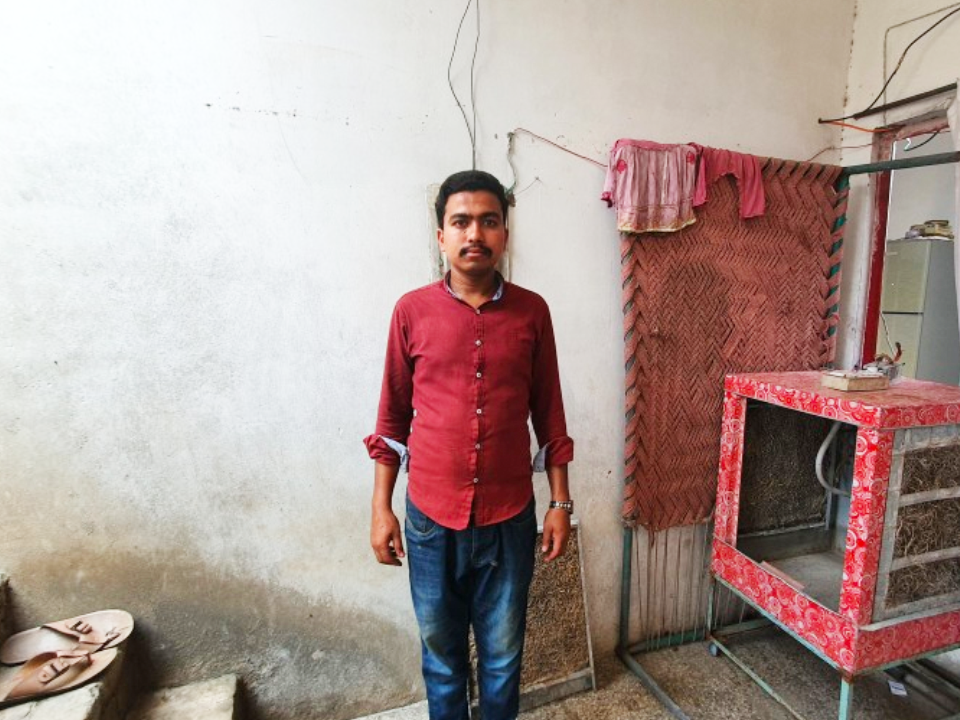 Electric store+repairing center