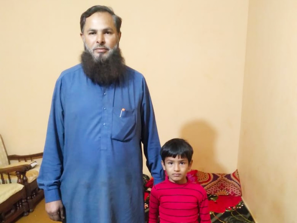 Electrician repairing 