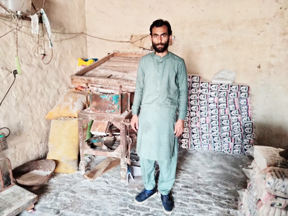 Salt Grinder machine