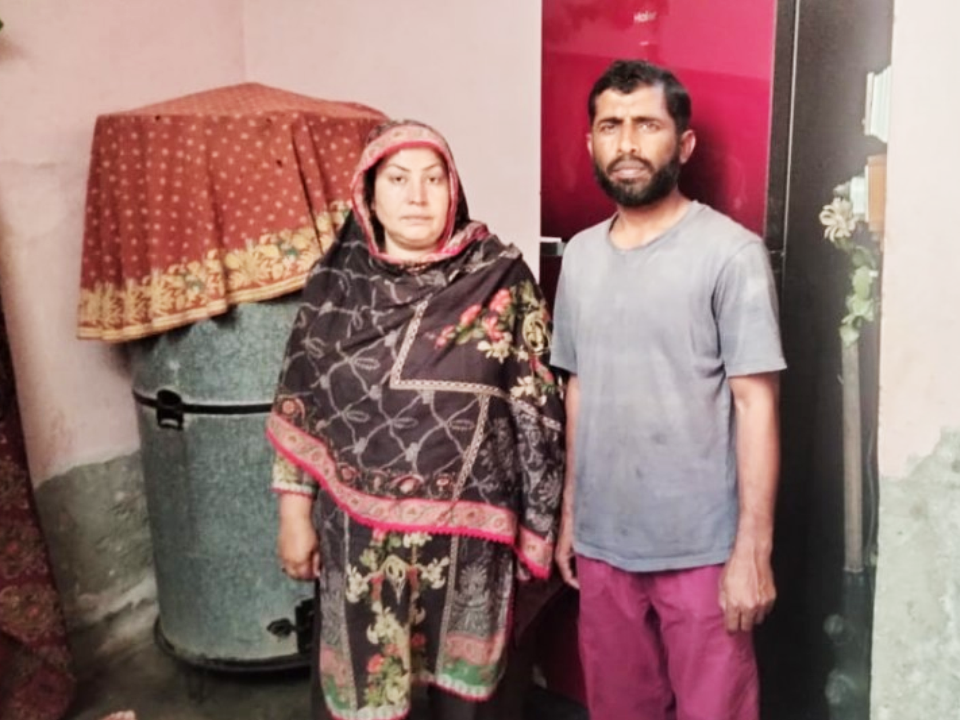 Electronics Repair Shop