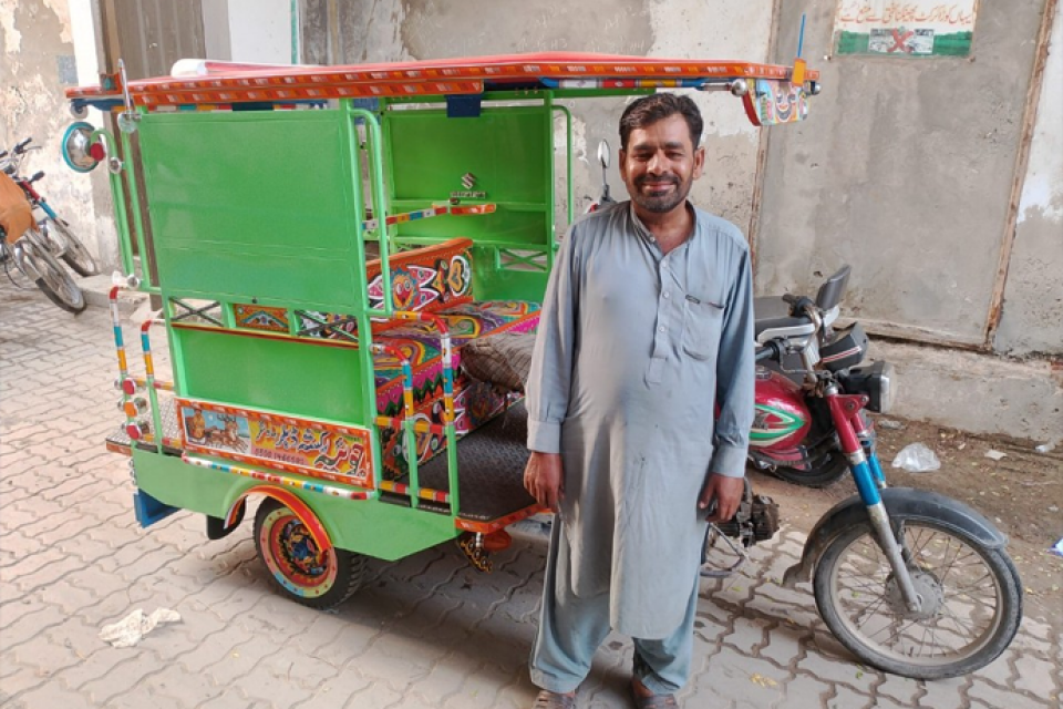 Qamar ul zaman  - Business established