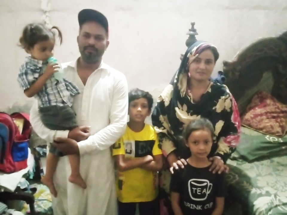 Children food items retailer