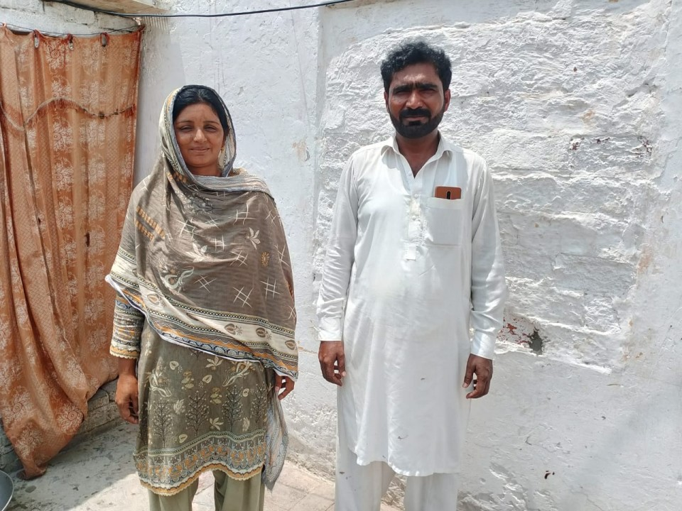 Shoes & Jewelry  salesperson