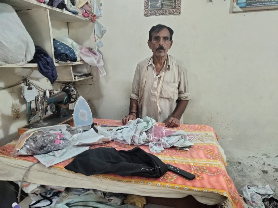 Ladies lase and stitching