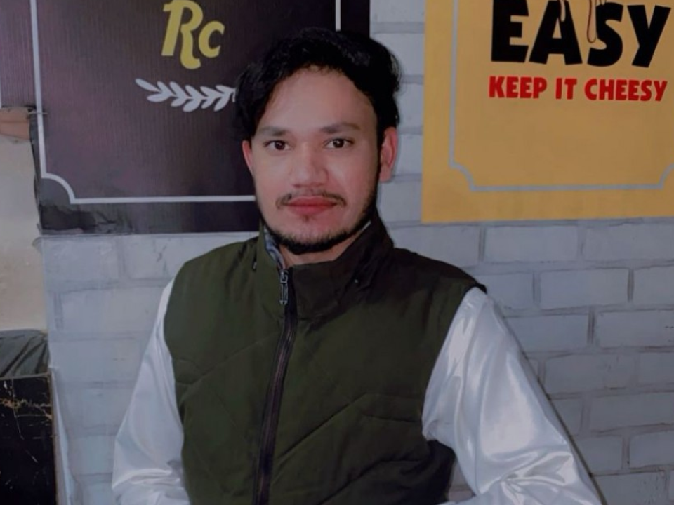 FOOD Cart  (Shawarma and Burger stall)