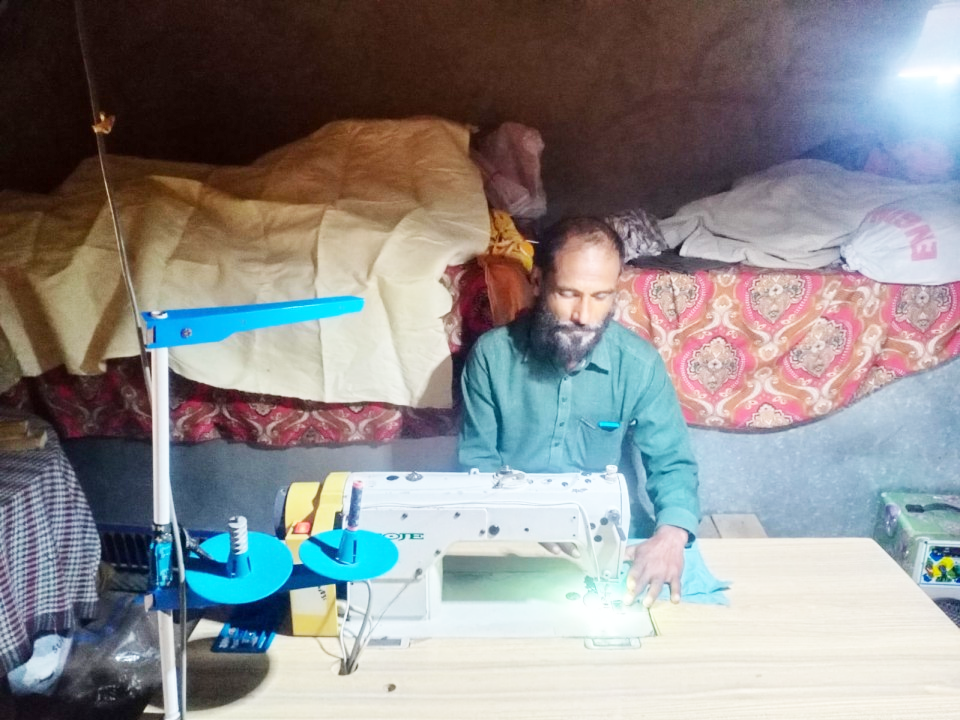 Swing Machine ( Juki)