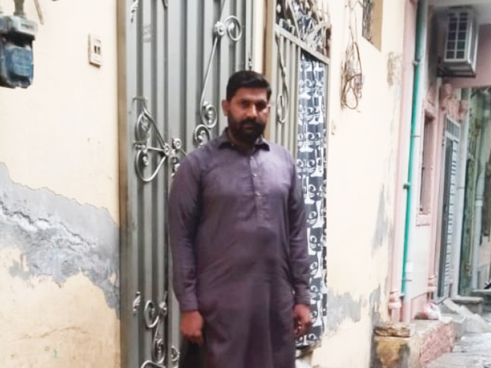 Hasnanin Ali  Mobile Repairing shop 