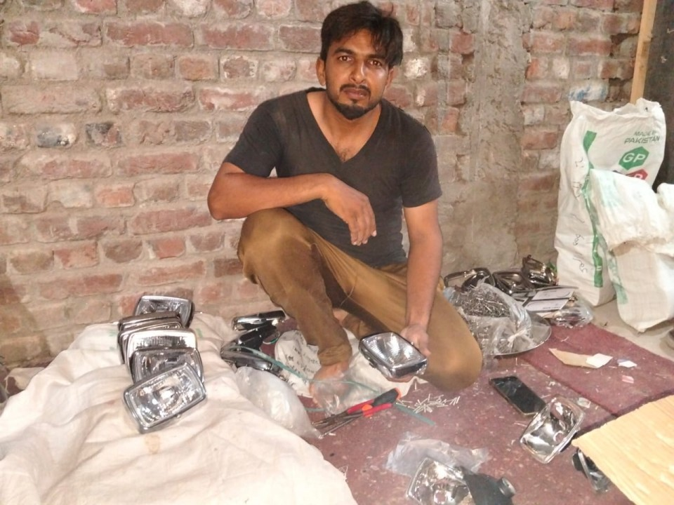 bike spare parts salesman