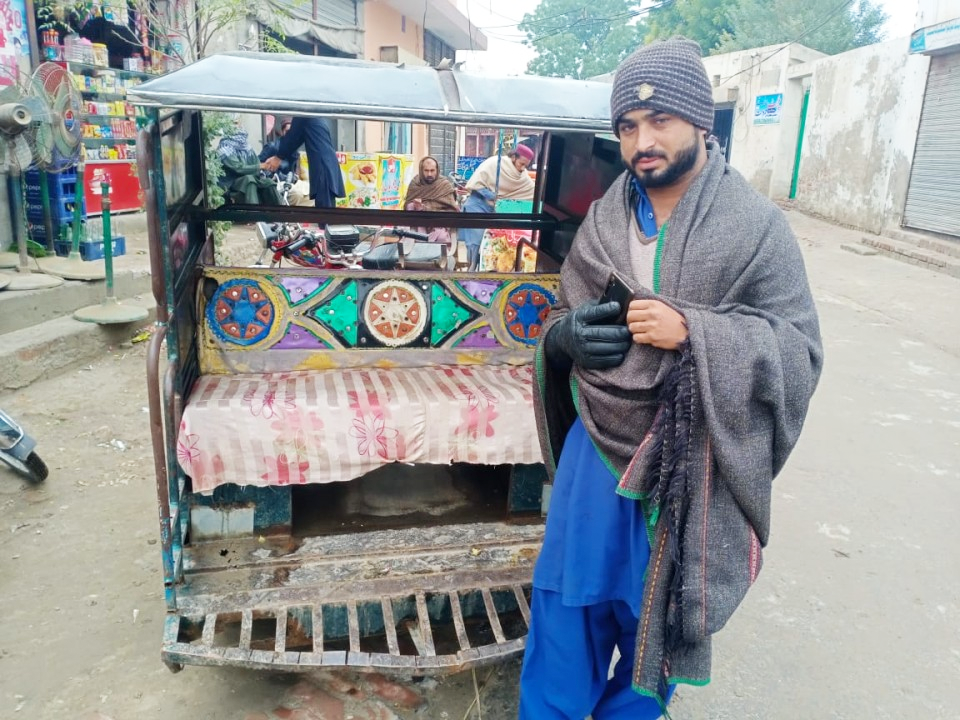 Motorcycle rickshaw body