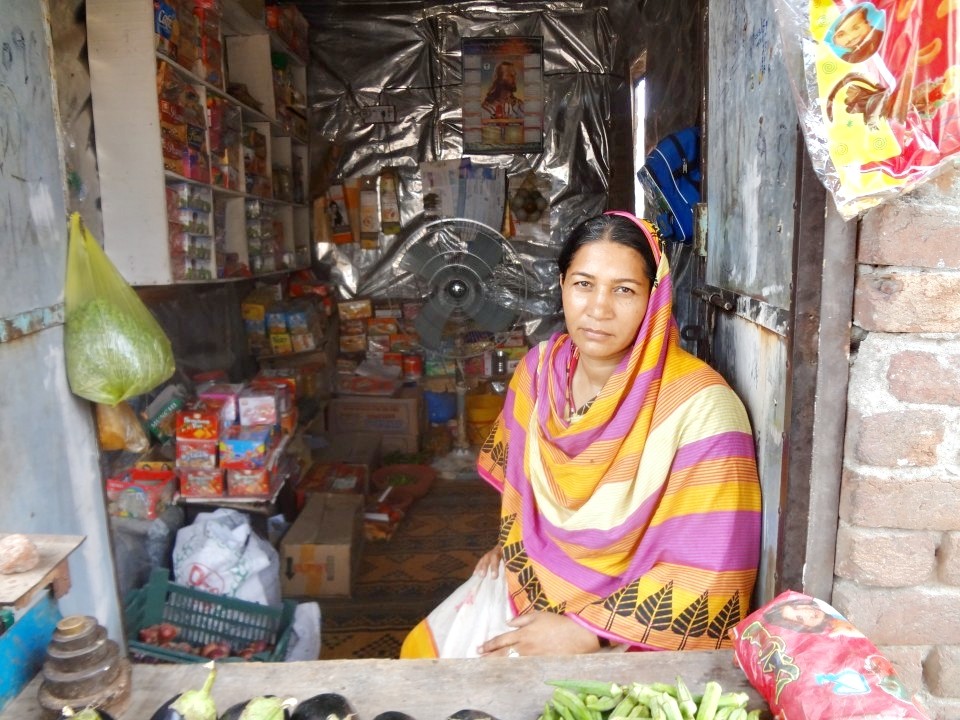 General store Expression 