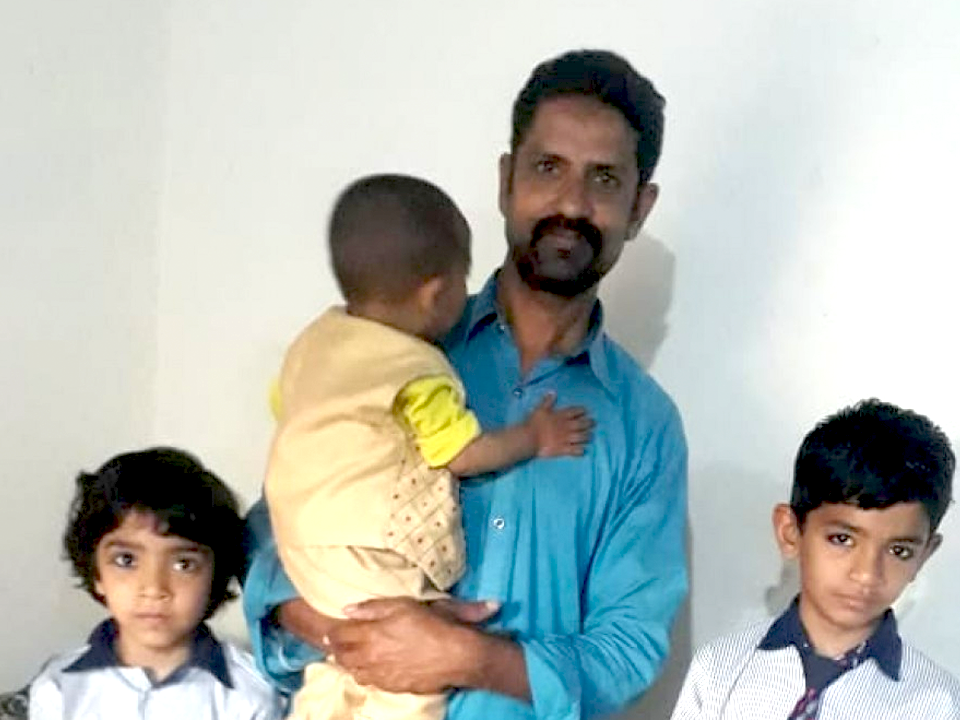 Bag sale and stitching 