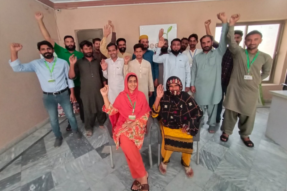 Khalida parveen - Business established