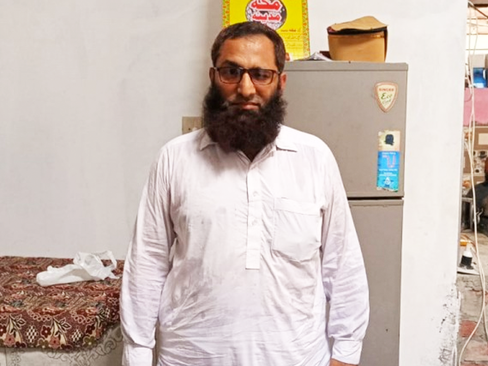 Sanitary Items salesman