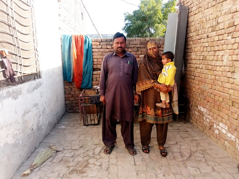 Grocery items Salesman