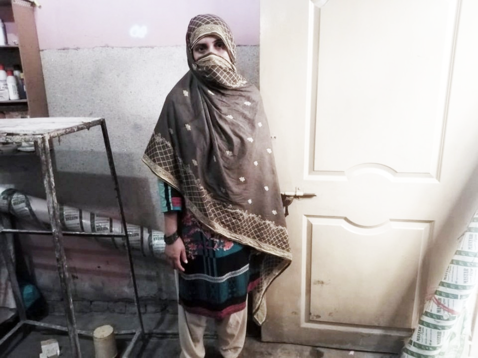 Artificial flower making and Decoration pieces