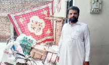 Confectionery items Salesman