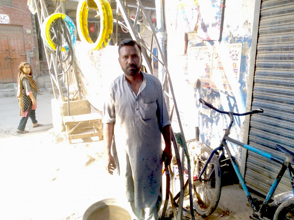 Bike  spare parts shop