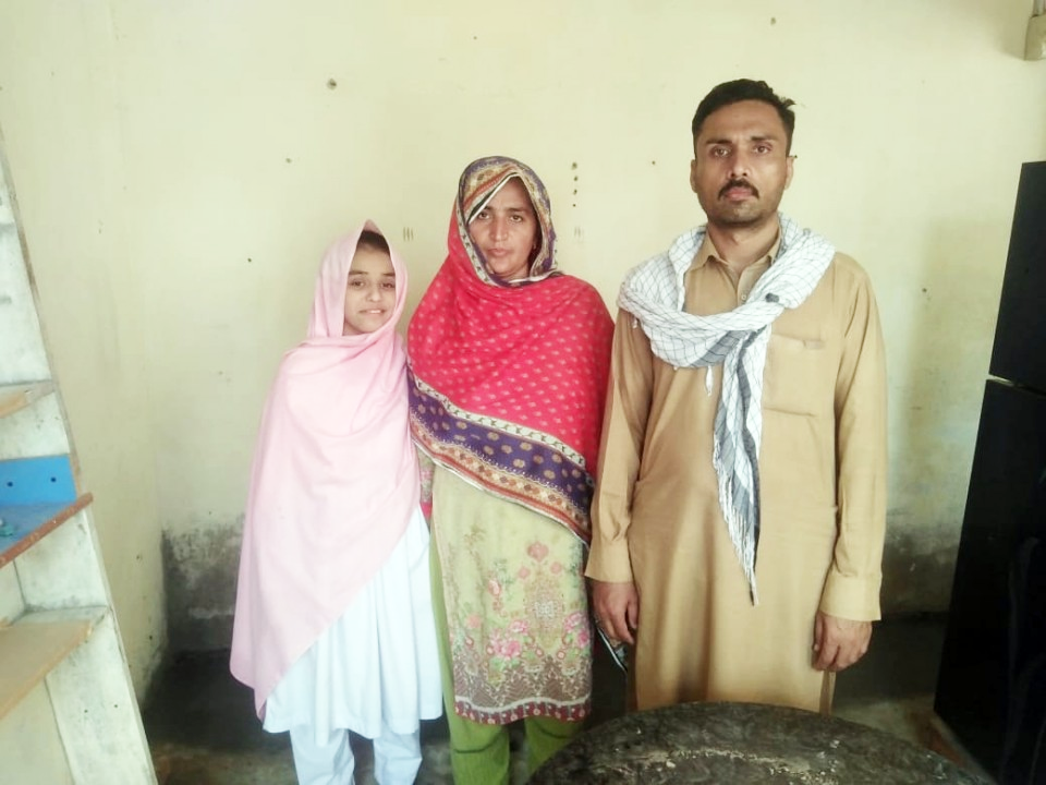 Crockery & Grocery Store 