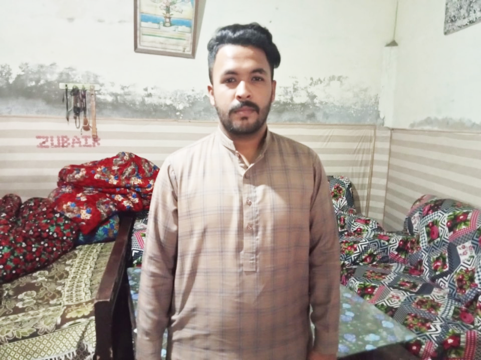 Mobile accessory shop 