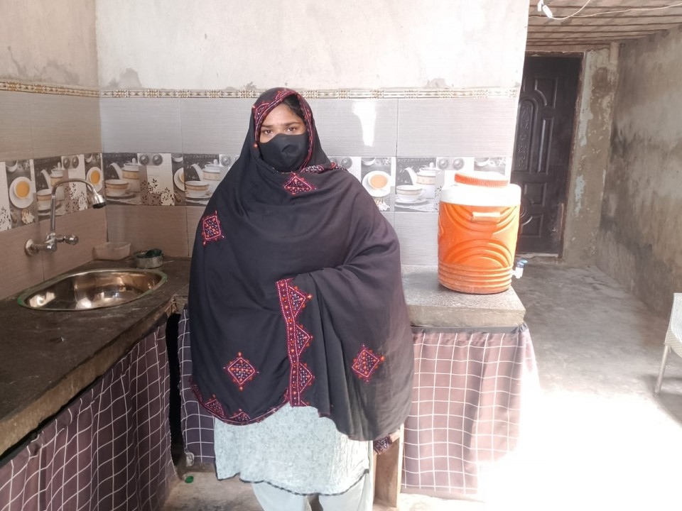 Hosiery & ladies garments