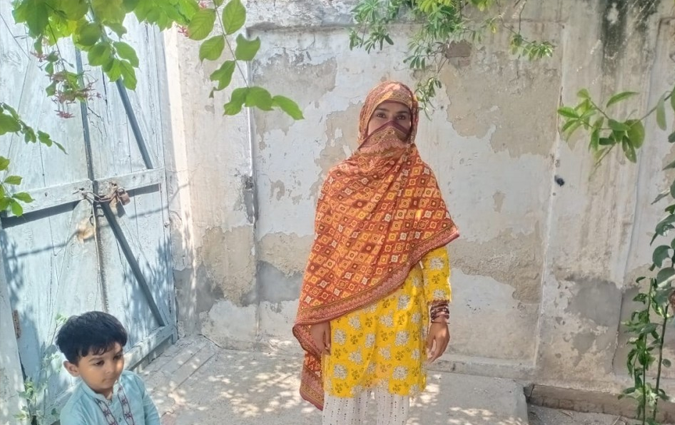 Khalida Sattar 