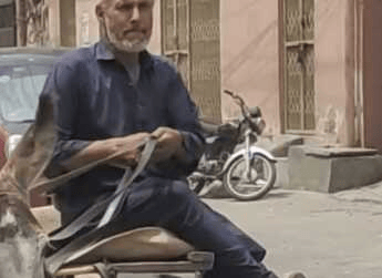 Loader Rikshaw