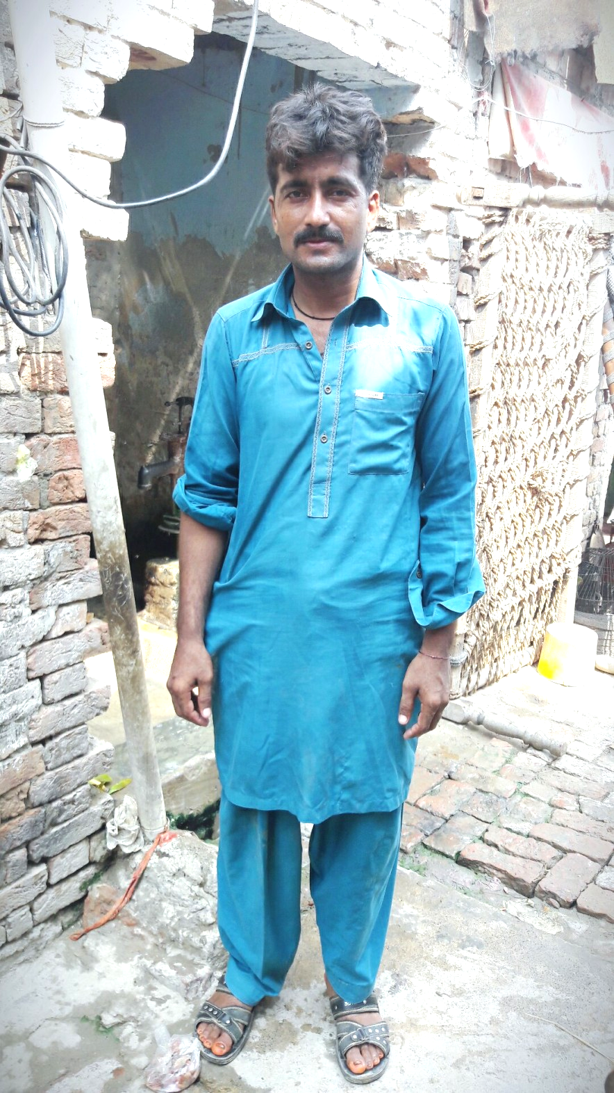 Spare Parts salesman