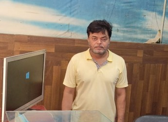 M Sarfraz Khan 